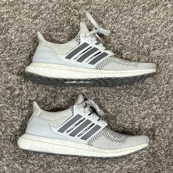 Adidas Ultraboost 1.0 women’s size 7.5 EXCELLENT CONDITION - Picture 4 of 8